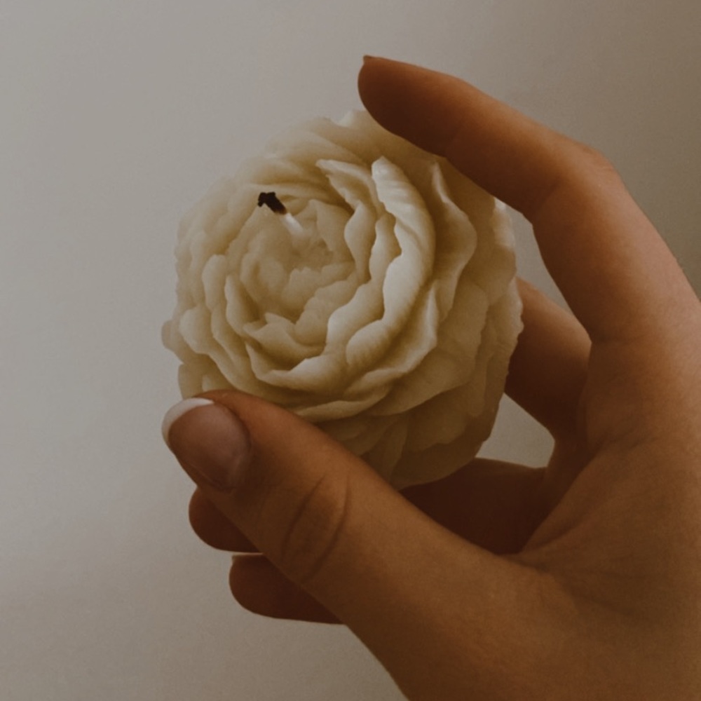 Peony (floral scented candle) new not used, made by a small business